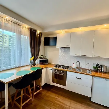 A&y Chopin Airport Pieńkowskiego B Apartament *